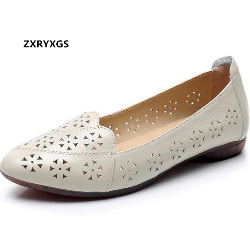 

Light Comfort Breathable Hollow Cowhide Leather Shoes Flat Sandals Fashion Casual Shoes Woman Sandals 2019 New Summer Sandals