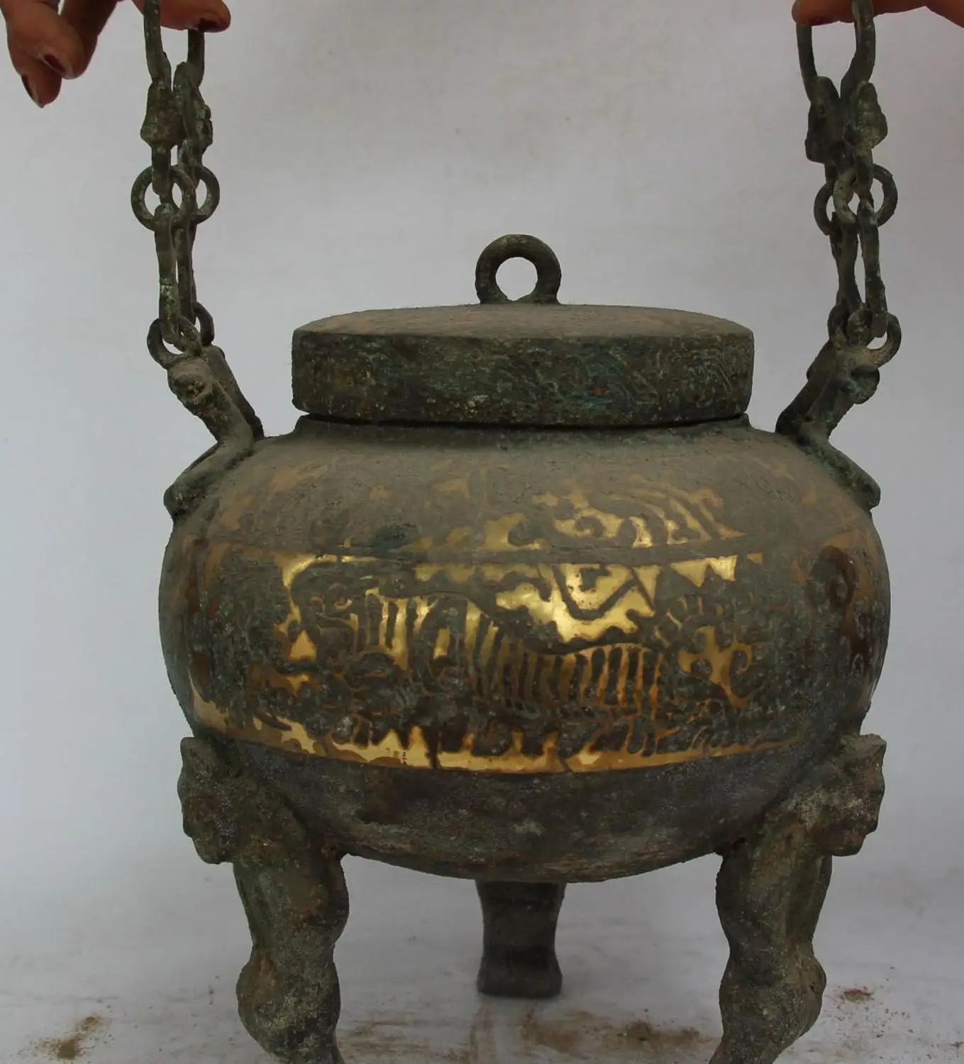 

Old China Bronze Vessels Gilt Dragon Beast Hanging Incense Burner Censer Statue