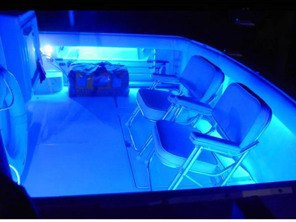 Marinha Barco Grau 12 Volts Grande Impermeável Led Cortesia Luzes Azul - Branco 4 x 7 4 x marinha barco grau 12 volts