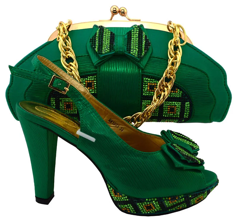 MM1033 Green