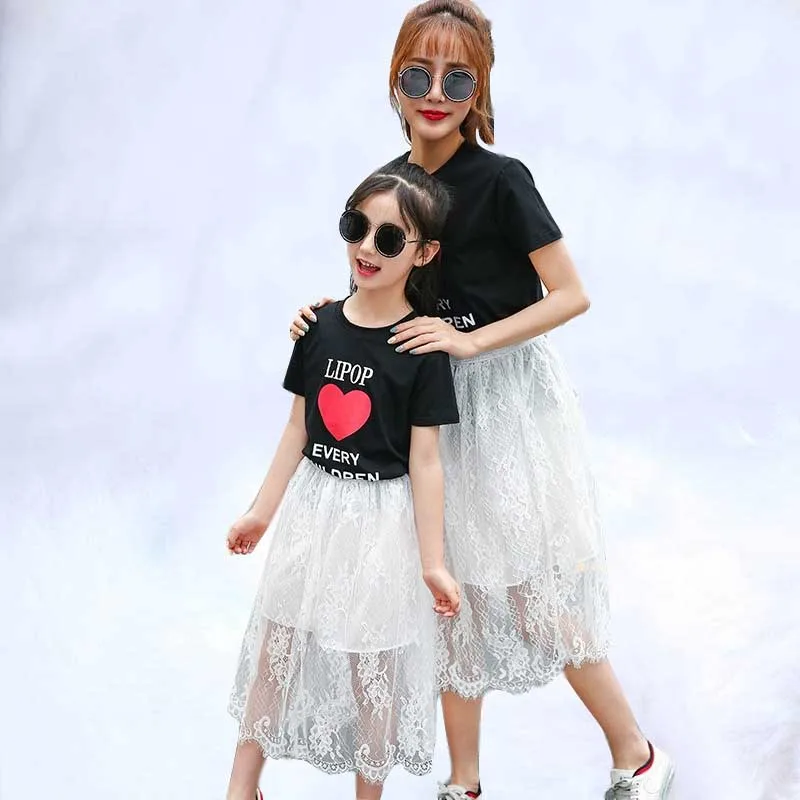 

Mommy and me 2019 Summer New clothes cotton t-shirt+lace skirt 2pcs set family matching clothes parent child outfits