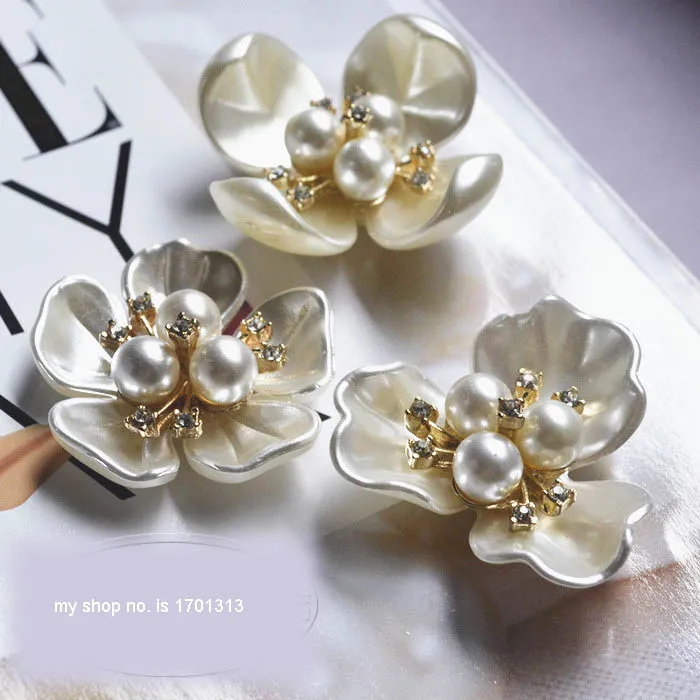 

3D Handmade beaded flowers Patches for clothing DIY sequins rhinestone parches Beaded floral applique collar patch for shoes