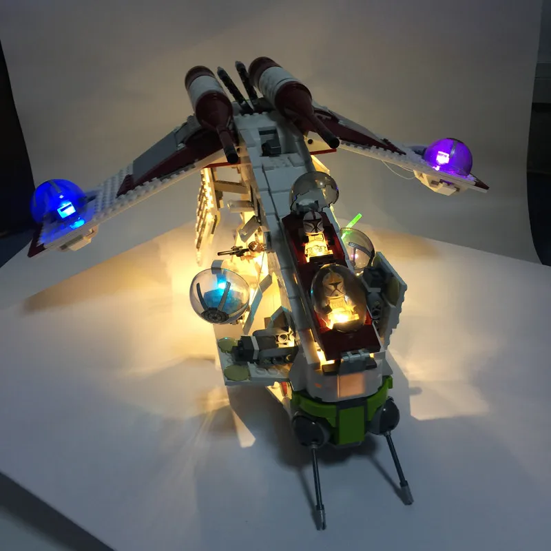 

LED light up kit for lego 75021 and 05041 star Wars The Republic Gunship building blocks (only light kit included)