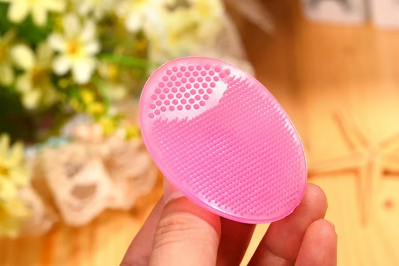 Baby Shampoo Brush Massage Wash Brush Safe Soft Silicone Bath Baby Products Baby Sponge Bath Brushes Bathroom Accessories Baby
