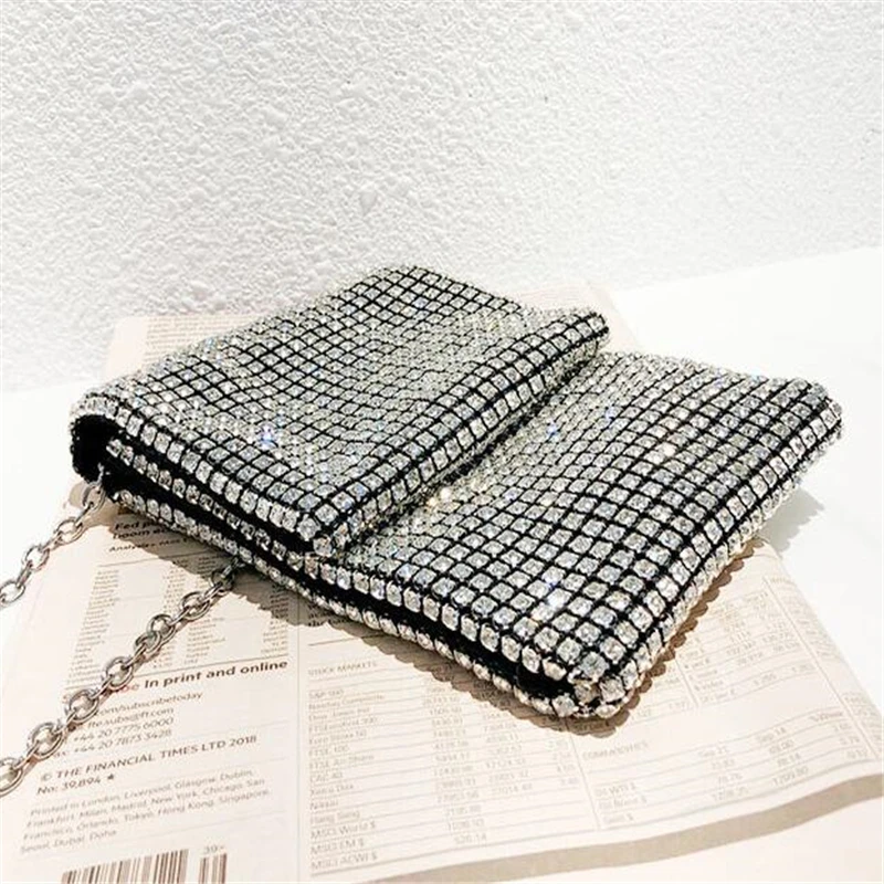 Brilhante cheio de diamantes pequena bolsa de