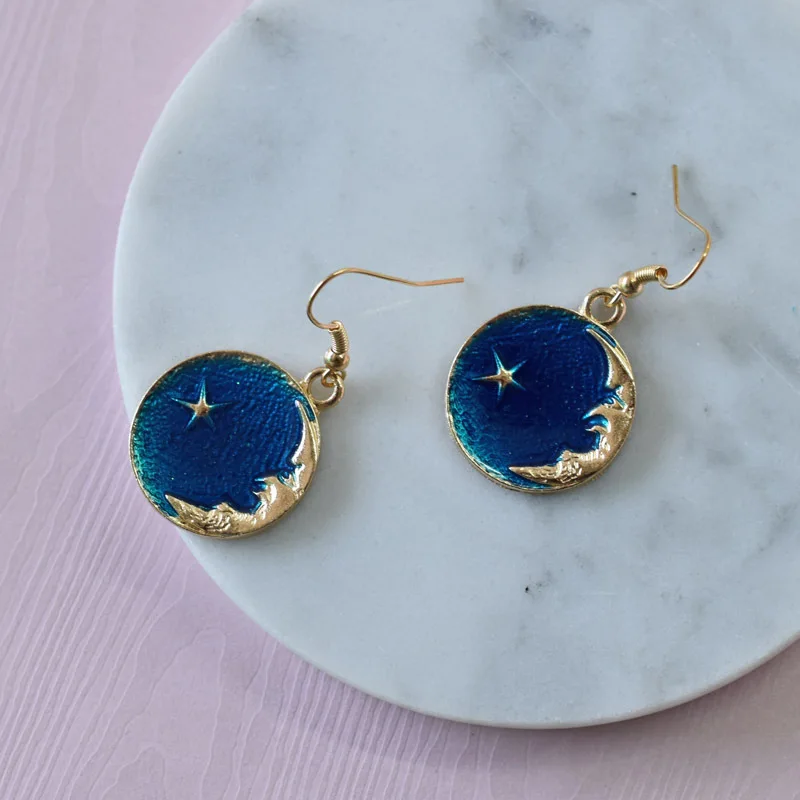 

New Brand Creative Handmade Moon and Star Earrings 2018 Cute Original Squat Blue Moon Earrings Women Party Jewelry Gift