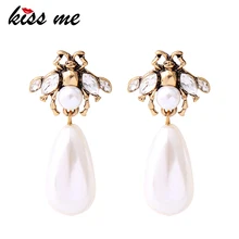 С надписью «KISS ME»(«Поцелуй Для женщин Кристалл Имитация Серьги с жемчугом; классического фасона; каплевидные серьги в виде пчел для Для женщин бижутерия