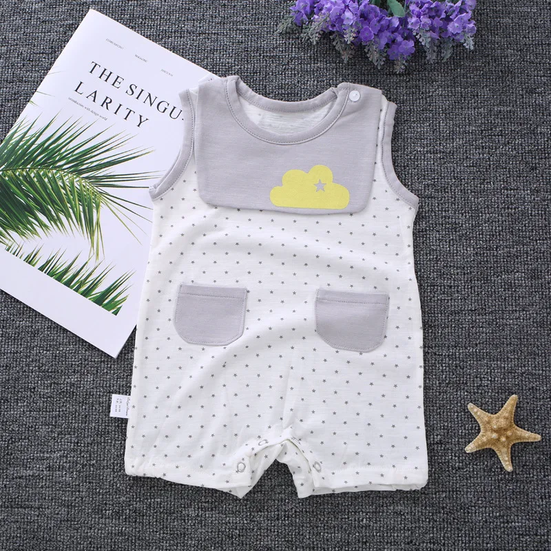 8930978133_901080873