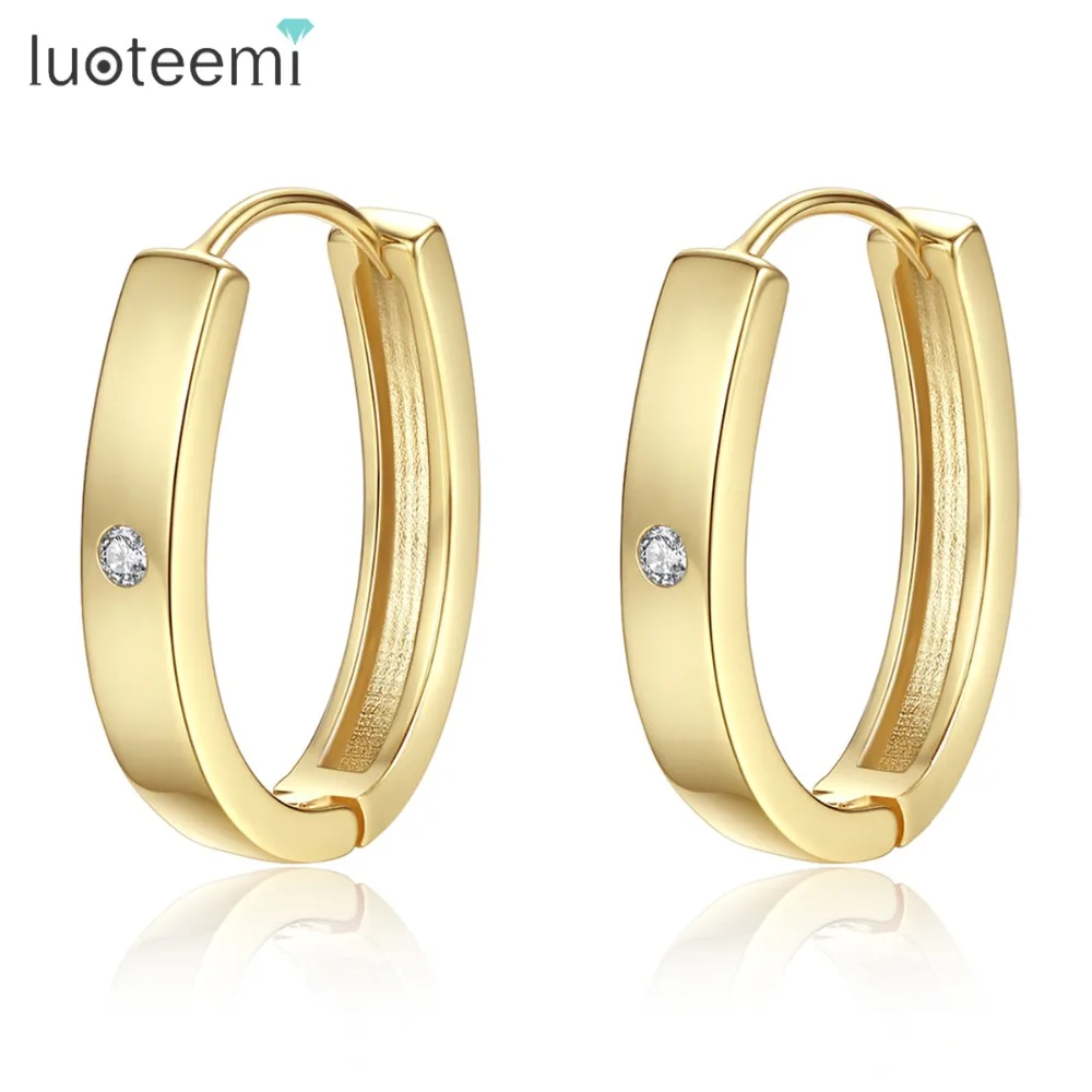 

LUOTEEMI Factory Directly Sale Big Piercing Huggie Earrings For Women Minimalism Statement Earring Fashion Tourism Bijoux 2018