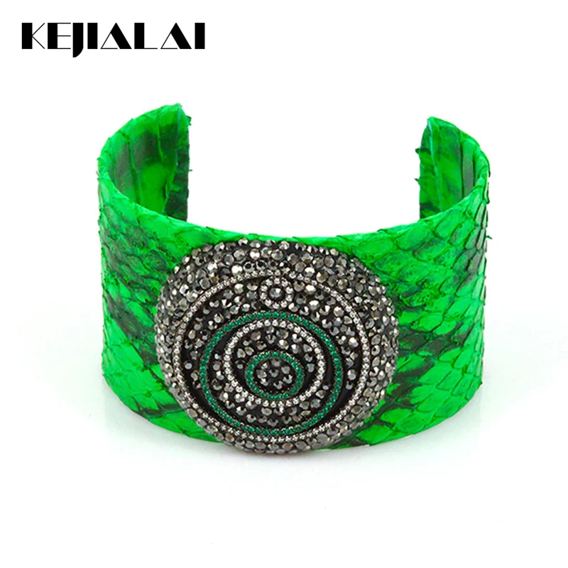 

Fashion Women Bangle Python Leather Snake Leather Bangles with Rhinestone Crystal Circle Pattern Simple Style Jewelry Best Gift