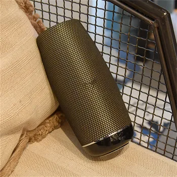 

Portable Bluetooth Wireless Speaker Waterproof Stereo Sound Ultra Bass Subwoofer For Smart Phone Simple And Fashion R0422