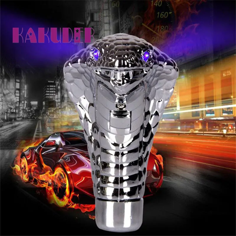 Shift Knob Chrome LED azul Ojos coche cobra manual Perilla del cambio de engranaje serpiente Shifter universal palanca de cambios gota june16 Shift Knob Chrome LED azul Ojos coche cobra manual Perilla del cambio de engranaje serpiente Shifter universal palanca de cambios gota june16