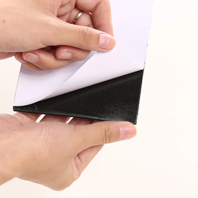 4390828323_2128044729.400x400