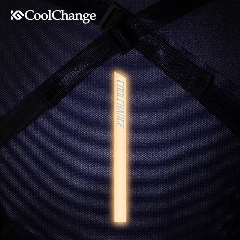 Excellent CoolChange Nylon Bicycle Luggage Rack Bag Waterproof Reflective Large Capacity Cycling Mountain Bike Trunk Rear Rack Seat Bags 2 Excellent CoolChange Nylon Bicycle Luggage Rack Bag Waterproof Reflective Large Capacity Cycling Mountain Bike Trunk Rear Rack Seat Bags 2