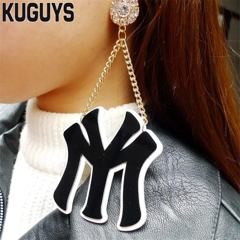 

KUGUYS Fashion Jewelry Oorbellen Letter Tassel Earrings for Women Pendientes HipHop New York Drop Earring DJ DS Brincos