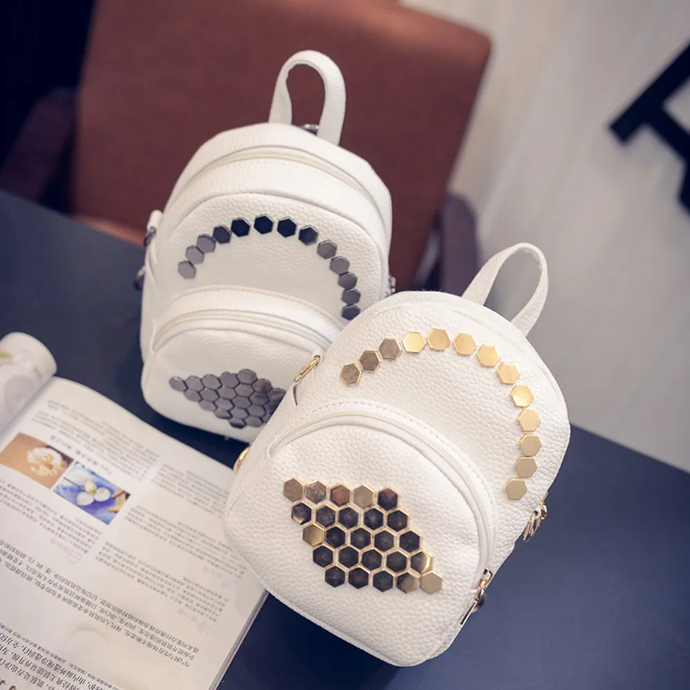 

Women's hexagonal rivet solid color simple bag Leather Hexagonal Rivets Solid Color Simple BagsTravel Bags Backpack H30418