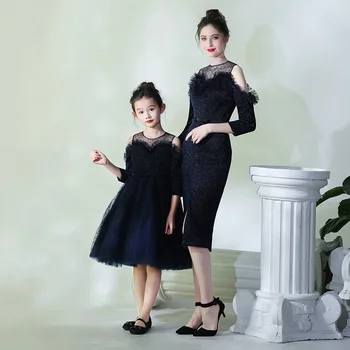 

2019 Mommy And Me Matching Mother Daughter Dresses Fashion Small Dot Mom And Daughter Dress Kids Parent Child Outfits