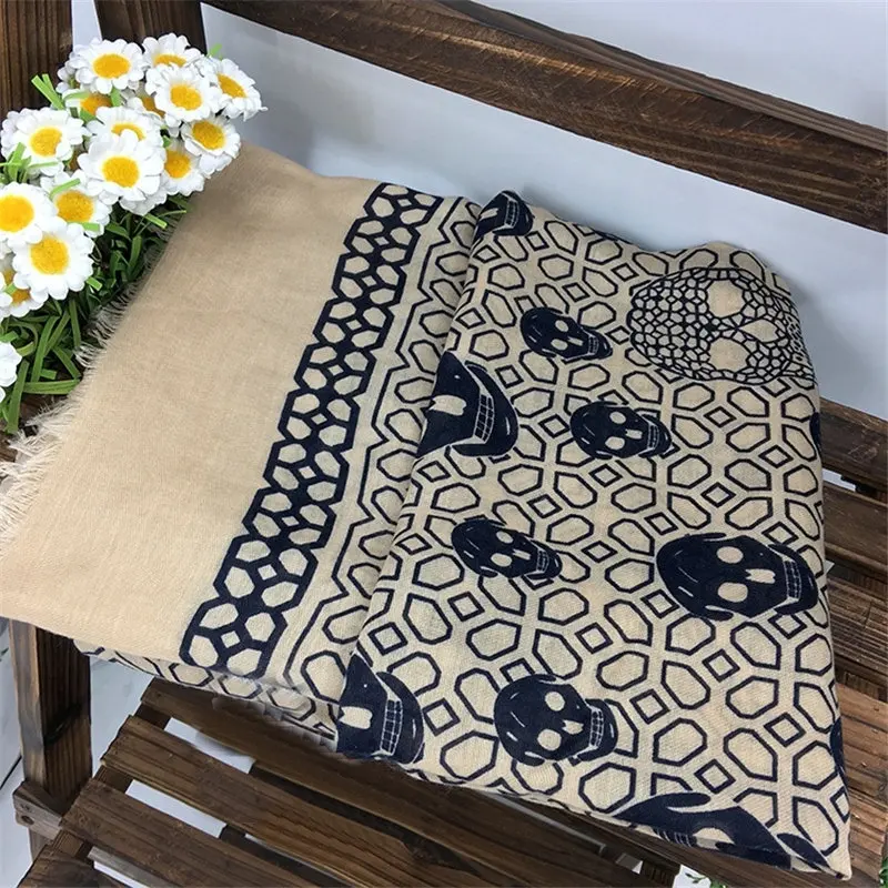 Женский хлопковый шарф в стиле панк с принтом черепа 180x100 см|printed scarf|skull print scarfdesigner