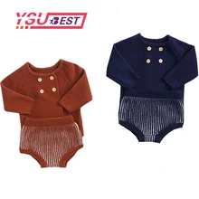 Коллекция года, одежда для маленьких девочек Хлопковый вязаный комплект, пальто и шорты для малышей весенне-осенний комплект одежды для младенцев Одежда для маленьких мальчиков зимняя одежда