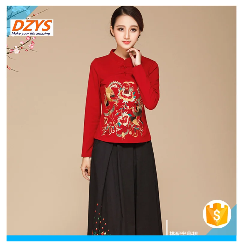 Women's spring and summer new long-sleeved t-shirt embroidered plate buckle clothes08