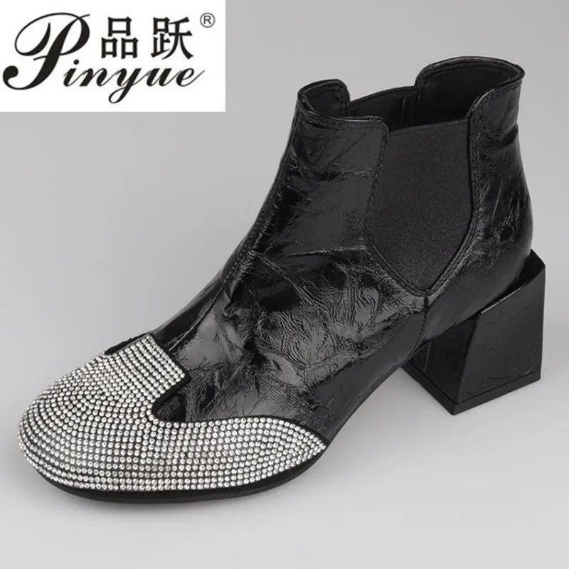 

Women Boots Sequin Cloth Short Women Winter Boots 2019 New Arrival Flat Heels Warm Winter Boot Snow Shoes Woman Rhinestone