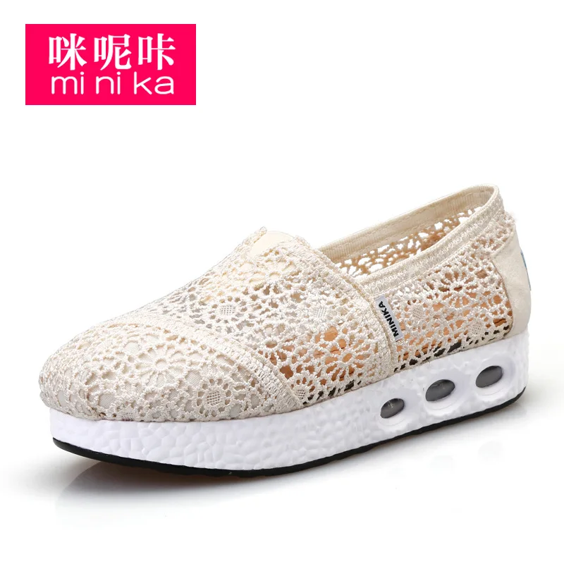 Большая скидка Minika Для женщин Mesh Sneaker дышащая прогулочная обувь
увеличивающая рост Спортивная обувь Открытый легкая обувь AA50021 онлайн