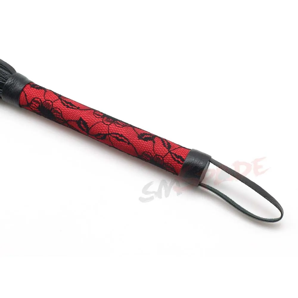 Red-lace-whip-flogger-whip-sex-spanking-whip-knout-for-couples-PU-leather-tails-whip-erotic (4)
