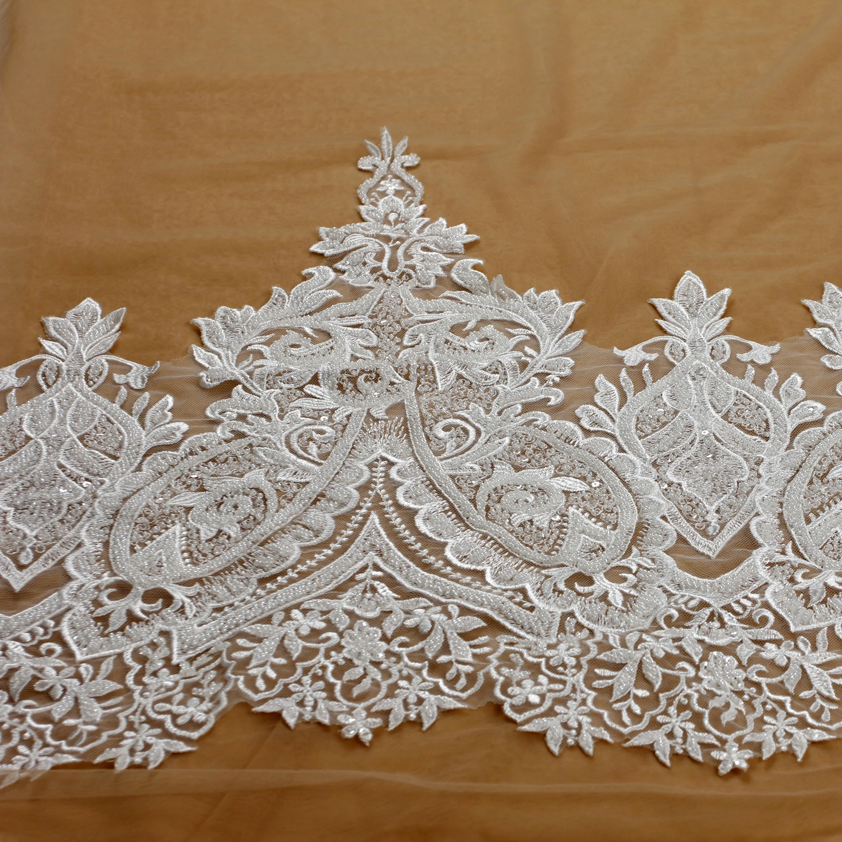 New off white large pattern heavy beads lace trem diy doll clothing accessories material 50cm by yard | Дом и сад