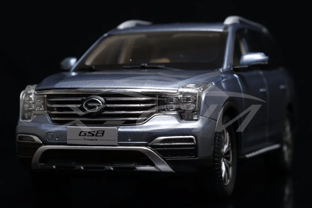 

Diecast Car Model Trumpchi GS8 SUV 1:18 (Blue) + SMALL GIFT!!!!!