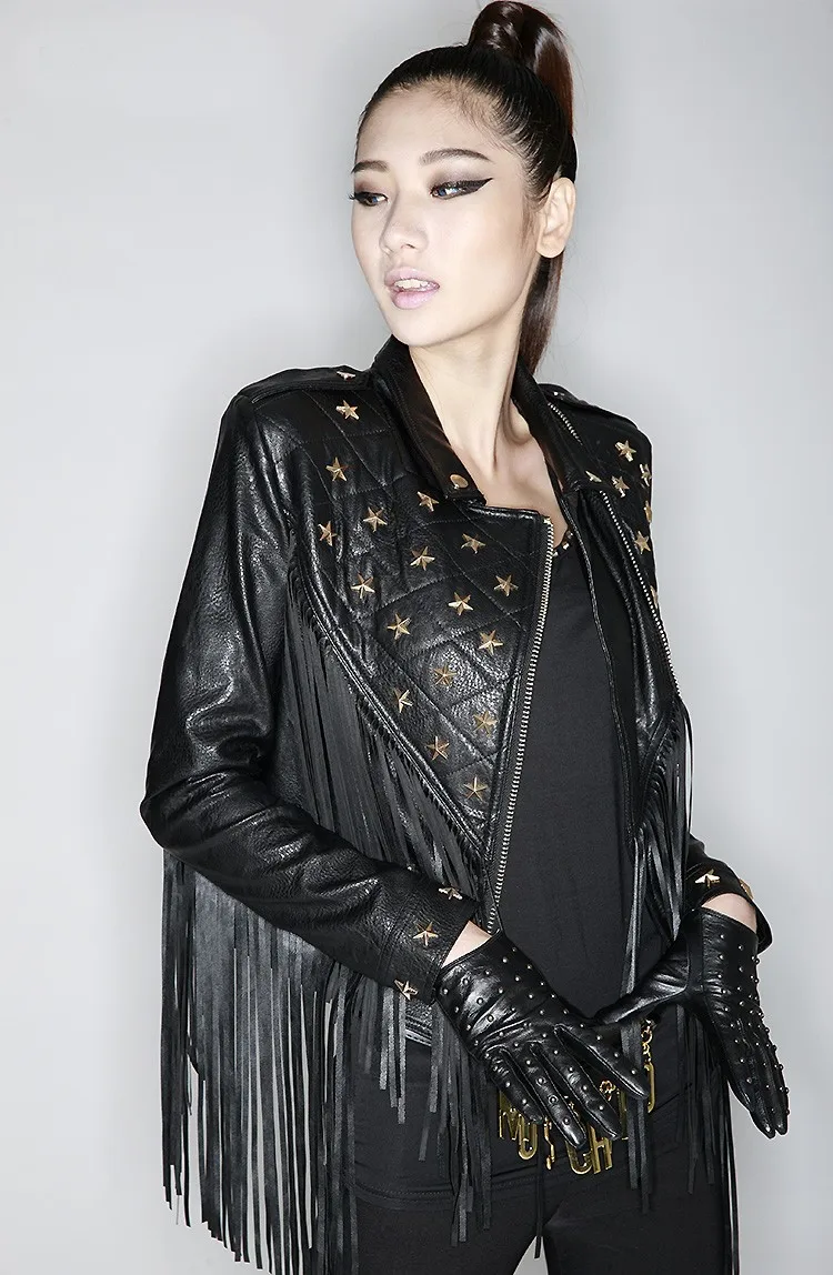 Весенне-осенняя женская брендовая стеганая куртка из искусственной кожи с заклепками и бусинами, тонкая Длинная мотоциклетная короткая куртка с бахромой, Женское пальто