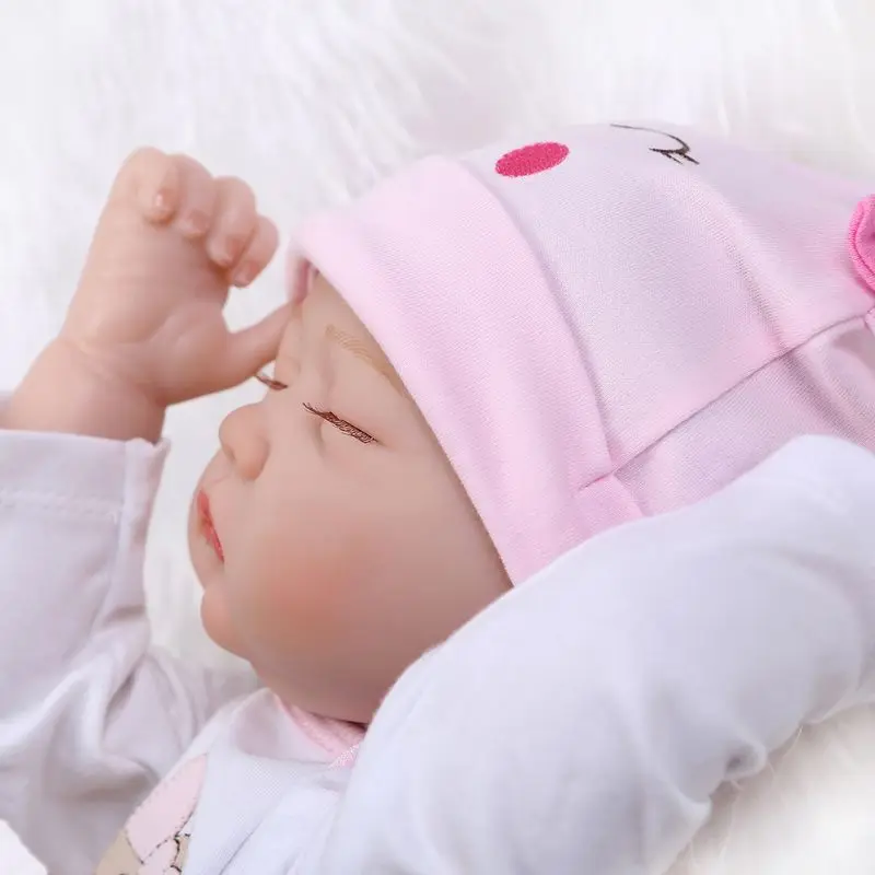 

Drop ShiP 55cm Lifelike Silicon Baby Doll Eye Closed Cartoon Hat Cute Toys Early Childhood
