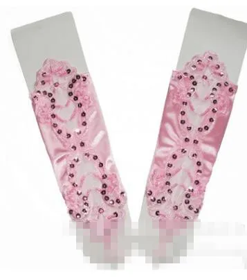 Nuovi guanti da sposa in raso versatili, corti e bianchi, accessori per