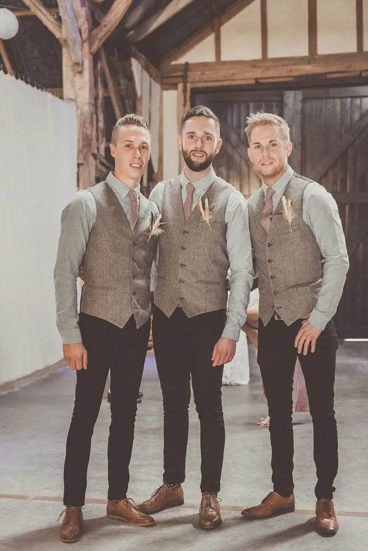 2018 New tailored vintage farm wedding tweed tuxedos vest