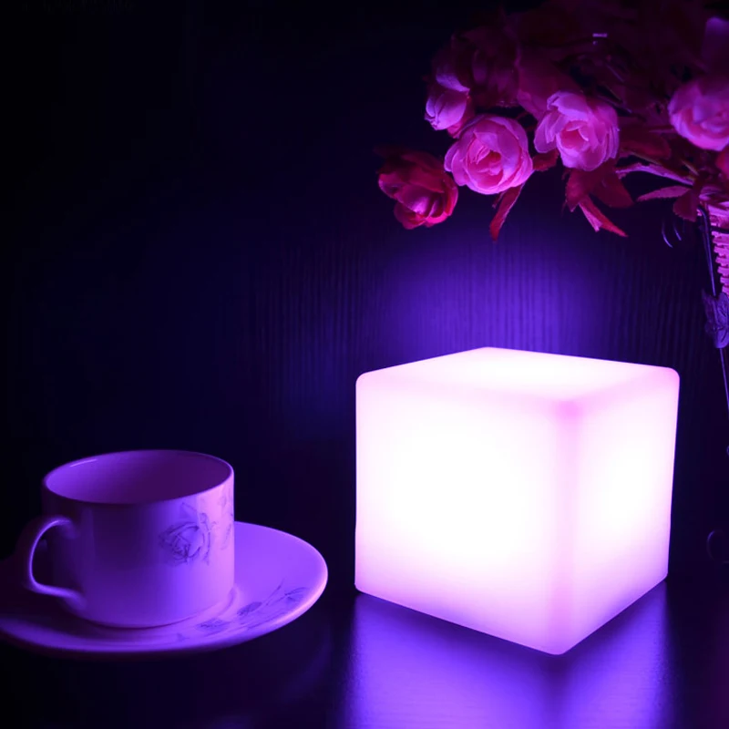 2pcs 10*10*10CM LED Cube Table Light 24Key Remote Control 16 Color Changing Holiday Wedding Bar