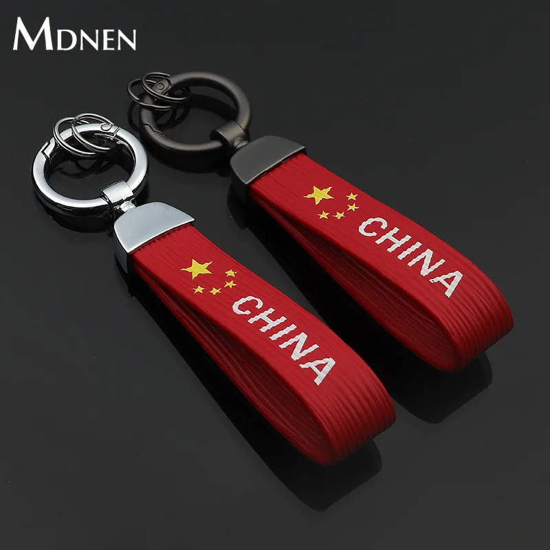 

MDNEN Chinese Flag Leather Metal Keychain Auto Waist China Leather Key Chain Car Keyfob Keyrings Keyholder for Car Keys Man Gift