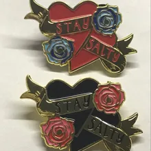 Пользовательские 3D цинкового сплава эмалированные булавки с золотым покрытием+ бабочка сцепления с блеском