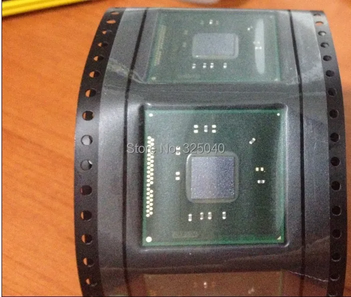 New original DH82H81 SR177 BGA IC chips with ball in stock free shipping goods in stock