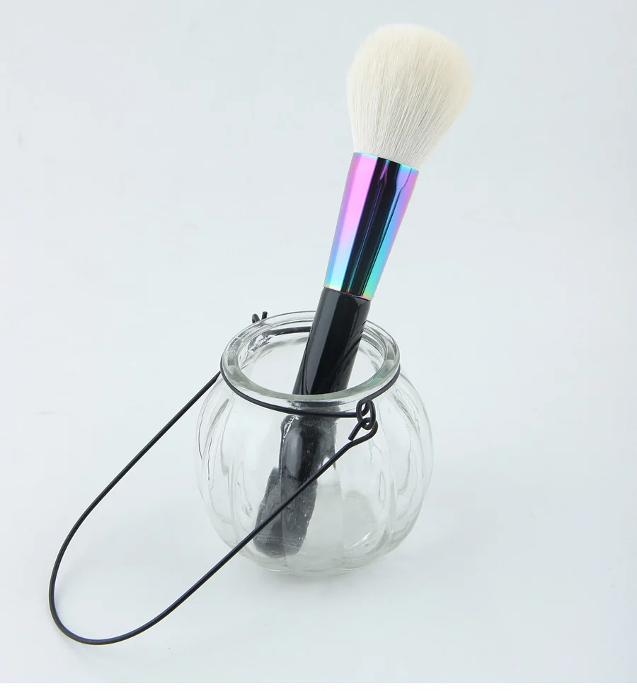 makeup brushes  (1)