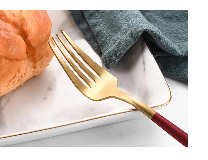 Высокое качество красное золото столовая посуда столовые приборы, ложка, вилка нож Западный набор посуды для еды фото реквизиты для фона фотографии