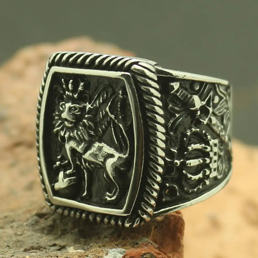 Mens Boys Punk Gothic Lion King Crown Sword Knight Vintage Ring