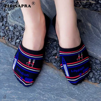 

[EIOISAPRA]Art Harajuku Hip Hop Striped Soldier Funny Socks Men Lovely Happy Socks Compression Socks