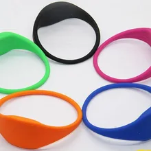 600 шт./лот силиконовый браслет для радиочастотной идентификации ярлык водонепроницаемое пассивный rfid 125 кГц TK4100 id браслет для плавательного Бассеина