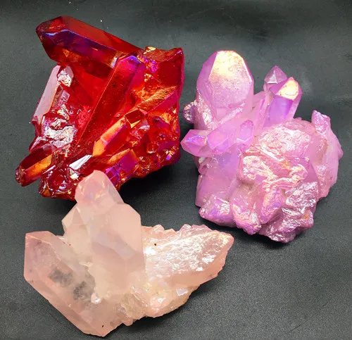 

3pcs Natural quartz crystal. Red. White. Purple. Gold-plated specimen.