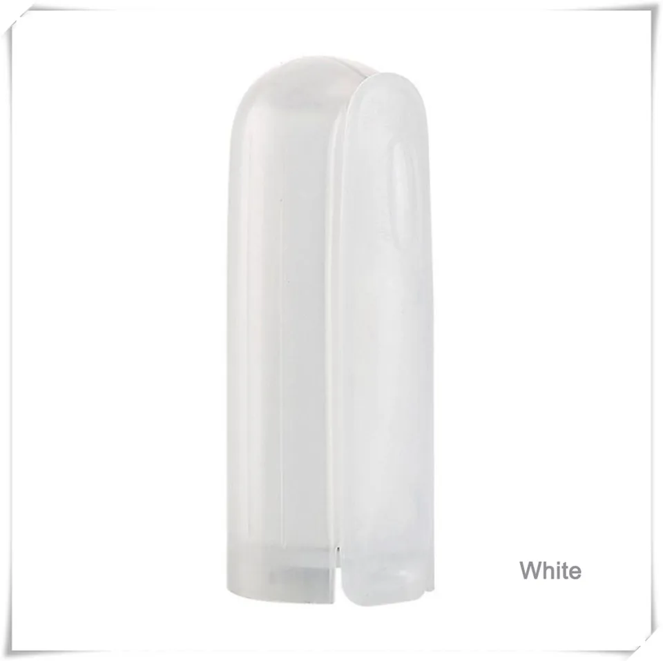 lint roller a white