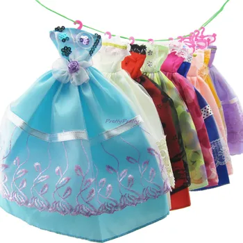 

Fashion Pretty Dress 28 items/Lot = 8x Gown + 10x Shoes + 10x Hangers Wedding Party Gown Clothes for Barbie Doll Child's DIY Toy