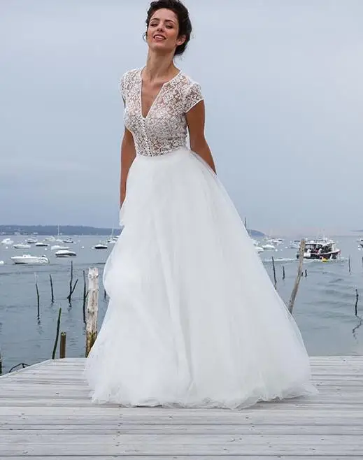2017 New Designer Long A Line Three Pieces Y Lace Top Tulle Skirt 2017 New Designer Long A Line Three Pieces Y Lace Top Tulle Skirt Boho Wedding Dresses Illusion Bridal Gown Informal In From Weddings