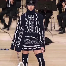 Высококачественный свитер для женщин, дизайнерский бренд, черный, белый цвет, волнистая шерсть, плотный вязаный свитер