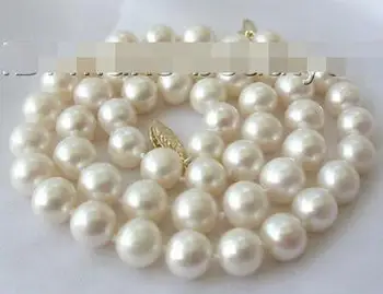 

stunning 9mm round white freshwater cultured pearl necklace 14K gold clasp s1250