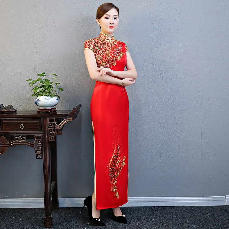 

Elegant Women Satin Long Qipao Classic Red Slim Lady Cheongsam Chinese Bride Wedding Evening Dresses Performance Vestidos