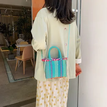 

Female Straw Beach Bag Crossbody Tote Bags Women 2019 Summer Wicker Designer Handbags Ladies Rattan Shoulder Messenger Bag Sac A